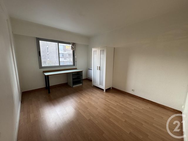 Afficher la photo en grand Appartement T4 à vendre - 4 pièces - 100.0 m2 - LILLE - 59 - NORD-PAS-DE-CALAIS - Century 21 Lm Immobilier
