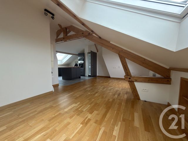 Appartement F1 bis à louer - 3 pièces - 40.4 m2 - LILLE - 59 - NORD-PAS-DE-CALAIS - Century 21 Lm Immobilier