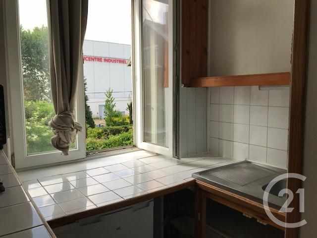 Appartement Chambre à louer - 1 pièce - 18.68 m2 - HELLEMMES LILLE - 59 - NORD-PAS-DE-CALAIS - Century 21 Lm Immobilier