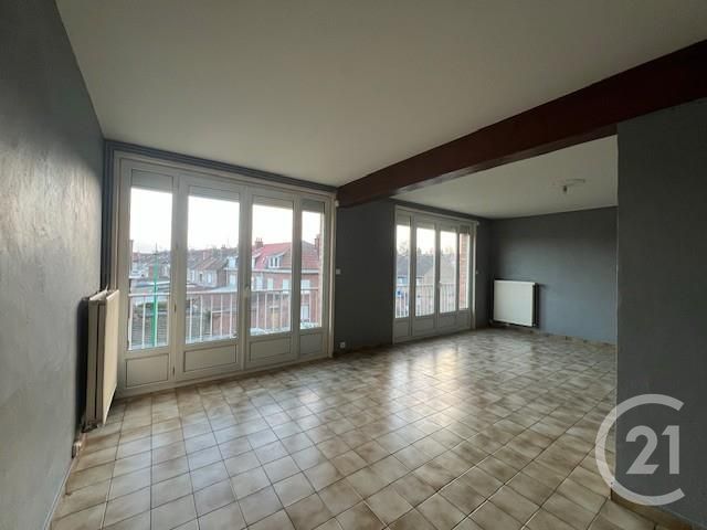 Appartement F4 à louer - 4 pièces - 88.89 m2 - LESQUIN - 59 - NORD-PAS-DE-CALAIS - Century 21 Lm Immobilier