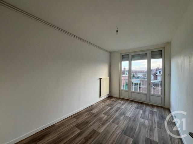 Appartement F4 à louer - 4 pièces - 88.89 m2 - LESQUIN - 59 - NORD-PAS-DE-CALAIS - Century 21 Lm Immobilier
