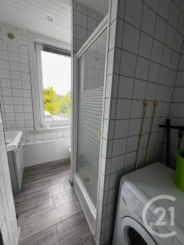 Appartement F3 à louer - 3 pièces - 50.08 m2 - HELLEMMES LILLE - 59 - NORD-PAS-DE-CALAIS - Century 21 Lm Immobilier