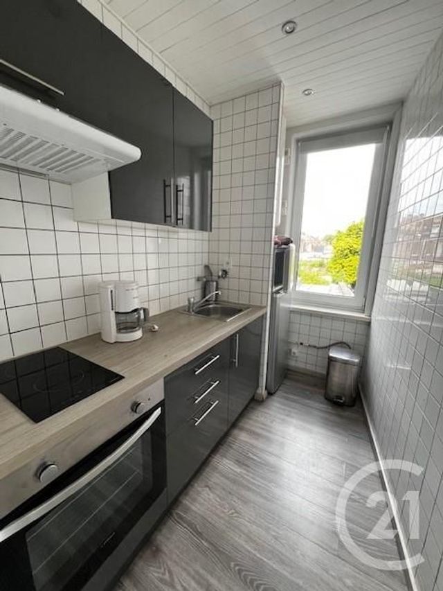 Appartement F3 à louer - 3 pièces - 50.08 m2 - HELLEMMES LILLE - 59 - NORD-PAS-DE-CALAIS - Century 21 Lm Immobilier