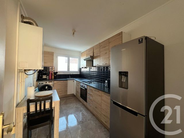 Appartement à vendre - 4 pièces - 70.23 m2 - HELLEMMES LILLE - 59 - NORD-PAS-DE-CALAIS - Century 21 Lm Immobilier