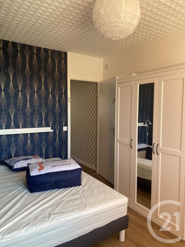 Appartement à louer - 4 pièces - 85.74 m2 - HELLEMMES LILLE - 59 - NORD-PAS-DE-CALAIS - Century 21 Lm Immobilier