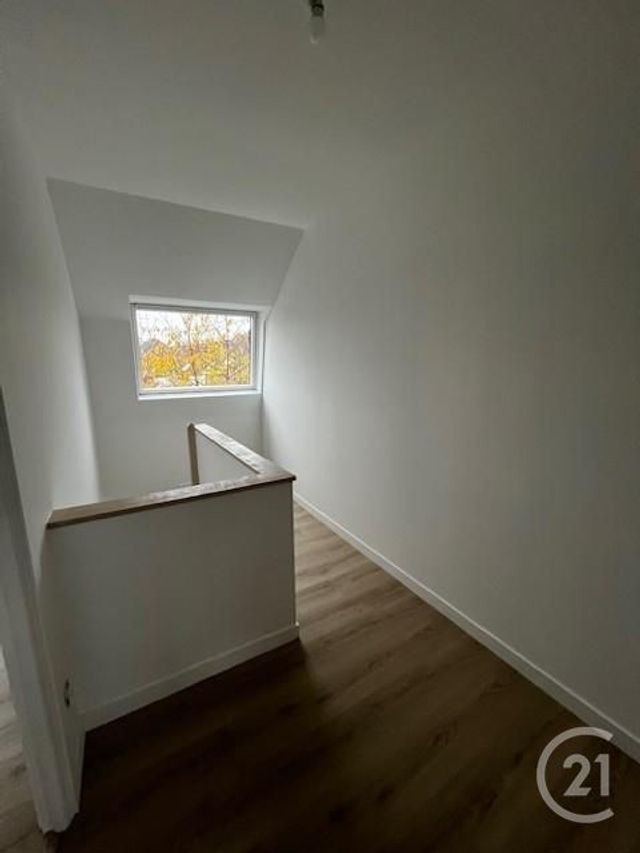 Appartement F3 à louer - 3 pièces - 68.67 m2 - HELLEMMES LILLE - 59 - NORD-PAS-DE-CALAIS - Century 21 Lm Immobilier