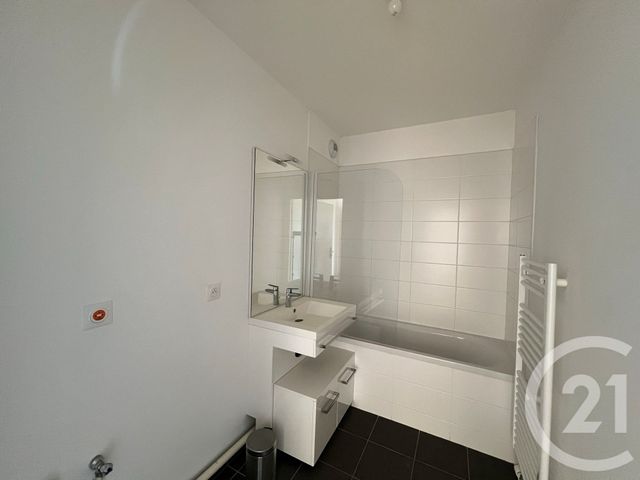 Appartement F4 à vendre - 4 pièces - 80.56 m2 - HELLEMMES LILLE - 59 - NORD-PAS-DE-CALAIS - Century 21 Lm Immobilier