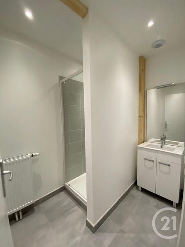 maison à louer - 1 pièce - 9.19 m2 - LEZENNES - 59 - NORD-PAS-DE-CALAIS - Century 21 Lm Immobilier