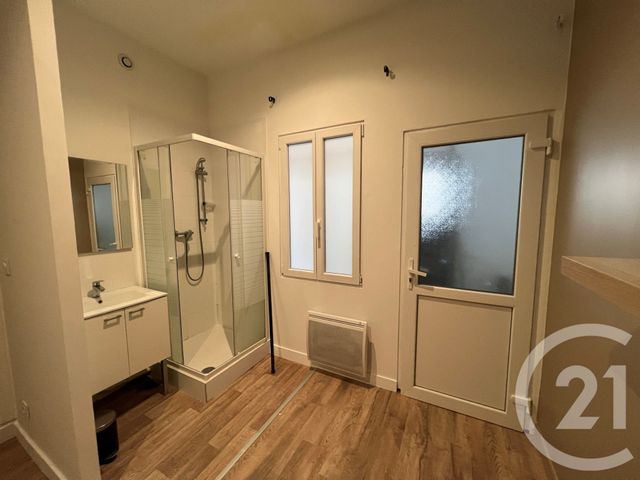 Appartement à louer - 2 pièces - 14.2 m2 - HELLEMMES LILLE - 59 - NORD-PAS-DE-CALAIS - Century 21 Lm Immobilier