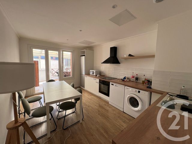 Appartement à louer - 2 pièces - 14.2 m2 - HELLEMMES LILLE - 59 - NORD-PAS-DE-CALAIS - Century 21 Lm Immobilier