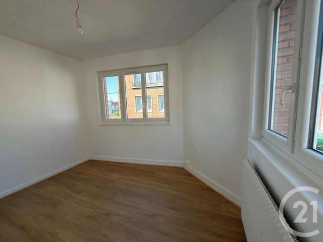 maison à louer - 4 pièces - 83.42 m2 - HELLEMMES LILLE - 59 - NORD-PAS-DE-CALAIS - Century 21 Lm Immobilier