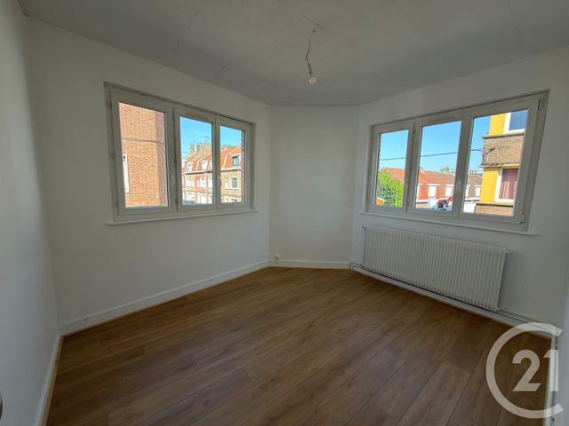 maison à louer - 4 pièces - 83.42 m2 - HELLEMMES LILLE - 59 - NORD-PAS-DE-CALAIS - Century 21 Lm Immobilier