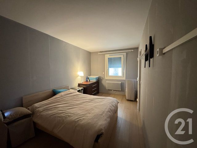 Appartement T2 à vendre - 2 pièces - 56.0 m2 - VILLENEUVE D ASCQ - 59 - NORD-PAS-DE-CALAIS - Century 21 Lm Immobilier