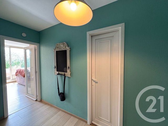 Appartement T2 à vendre - 2 pièces - 56.0 m2 - VILLENEUVE D ASCQ - 59 - NORD-PAS-DE-CALAIS - Century 21 Lm Immobilier