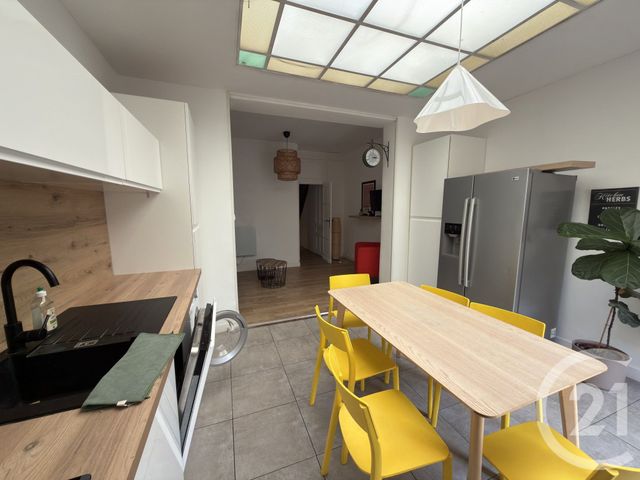 maison à louer - 2 pièces - 82.0 m2 - HELLEMMES LILLE - 59 - NORD-PAS-DE-CALAIS - Century 21 Lm Immobilier