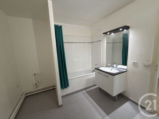 Appartement F2 à vendre - 2 pièces - 47.15 m2 - HELLEMMES LILLE - 59 - NORD-PAS-DE-CALAIS - Century 21 Lm Immobilier