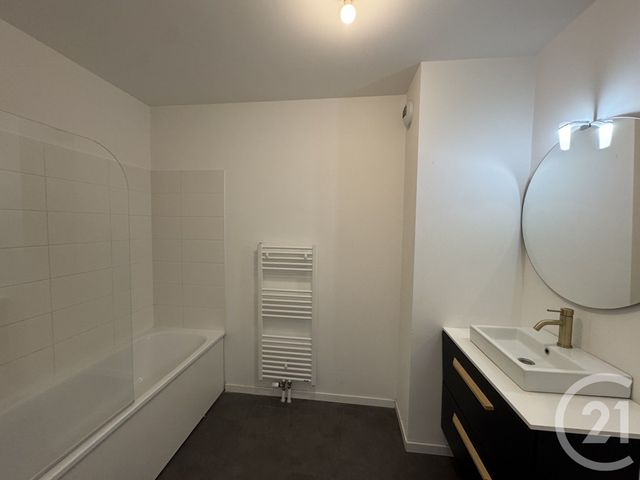 Appartement T4 à louer - 4 pièces - 92.9 m2 - LILLE - 59 - NORD-PAS-DE-CALAIS - Century 21 Lm Immobilier